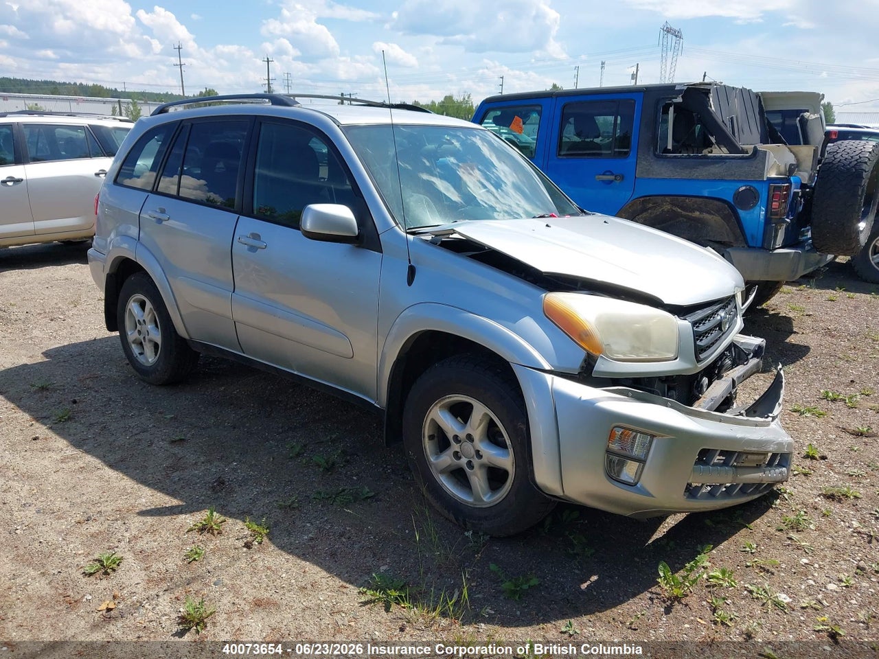 JTEHH20V526060886 · 2002 TOYOTA RAV4