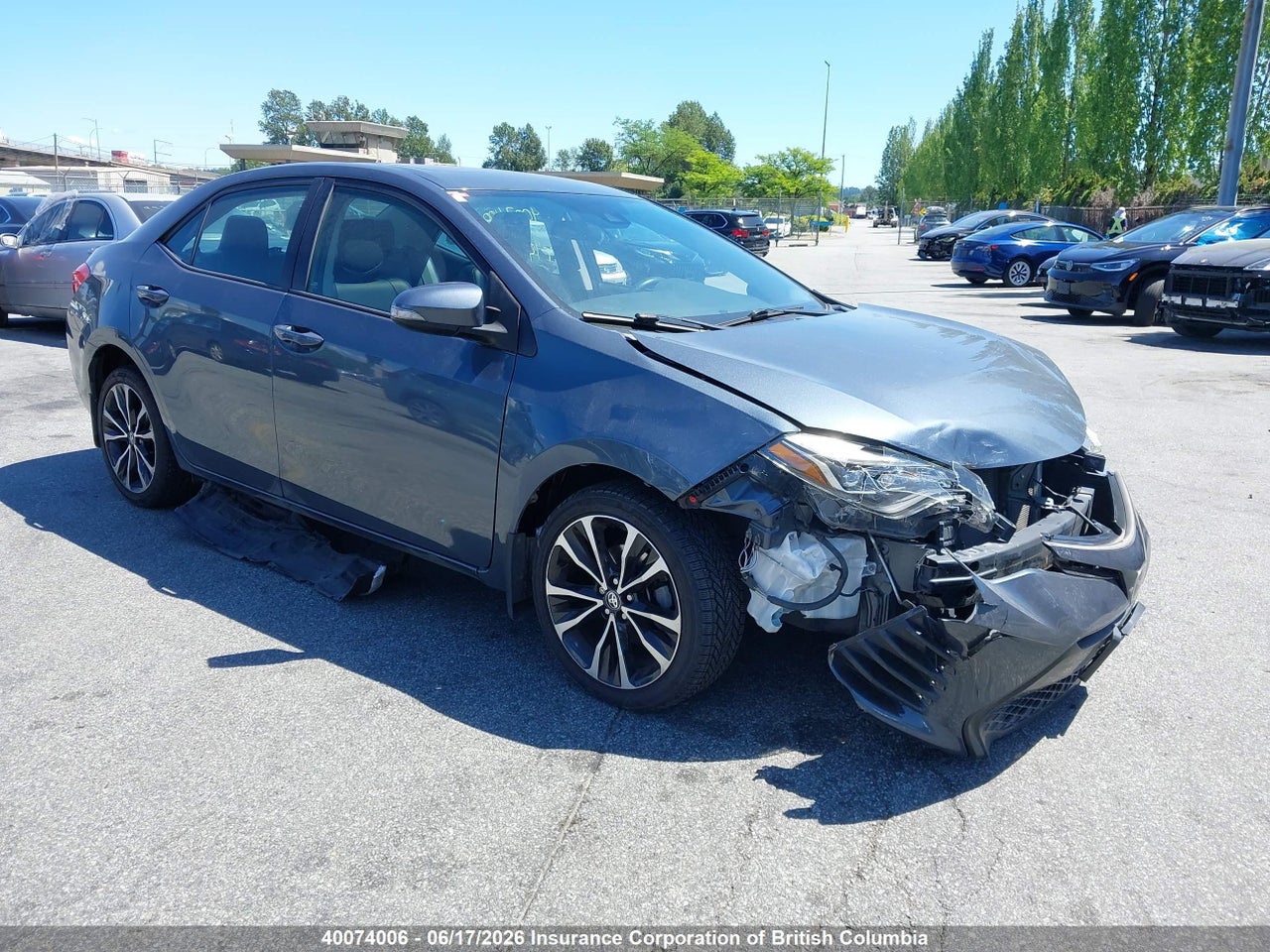 2T1BURHE4HC816275 · 2017 TOYOTA COROLLA L/LE/XLE/SE/XSE