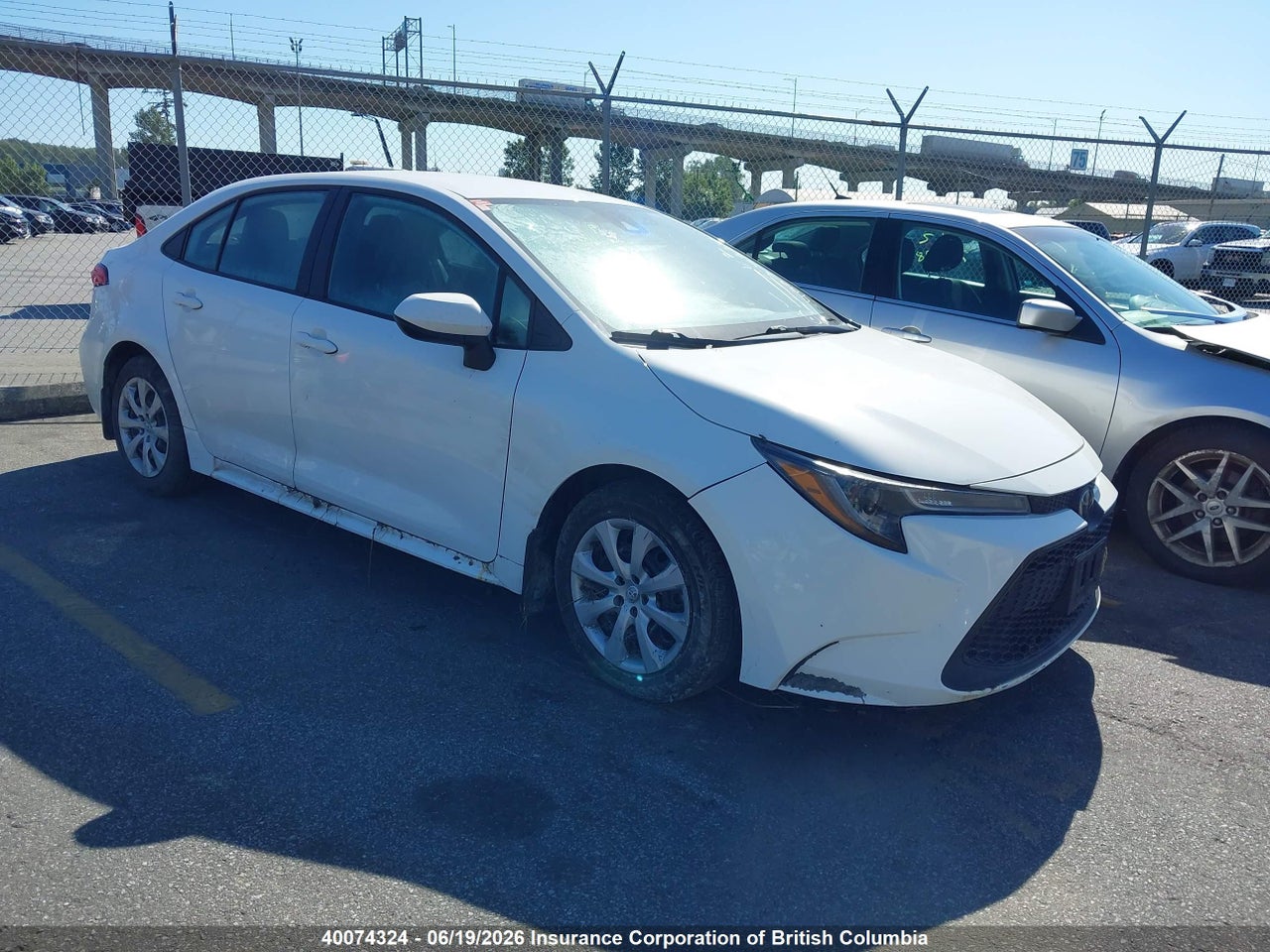 5YFBPMBE6NP334020 · 2022 TOYOTA COROLLA LE/XLE