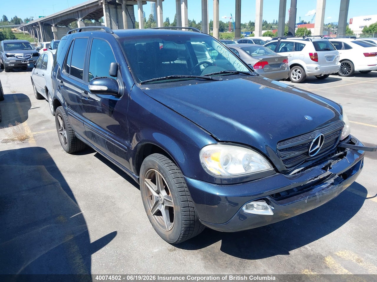 4JGAB54E82A305658 · 2002 MERCEDES BENZ ML 320