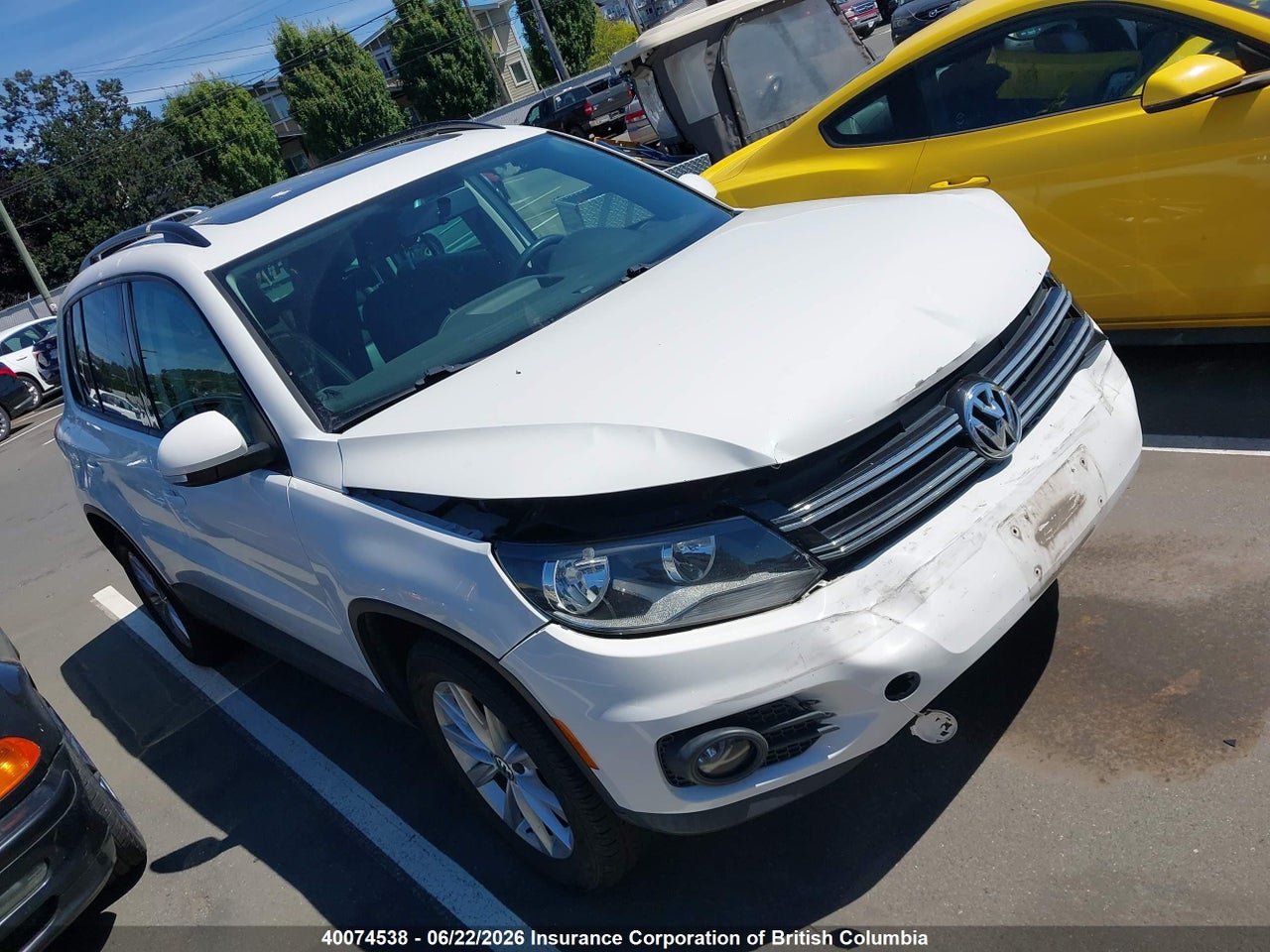 WVGAV7AX2CW535242 · 2012 VOLKSWAGEN TIGUAN S/SE/SEL