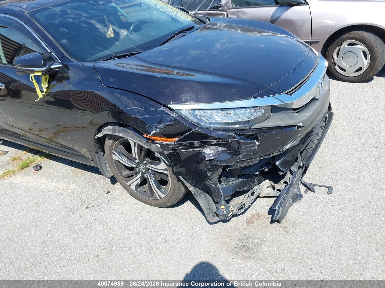 2HGFC1F90HH109984 · 2017 HONDA Civic touring