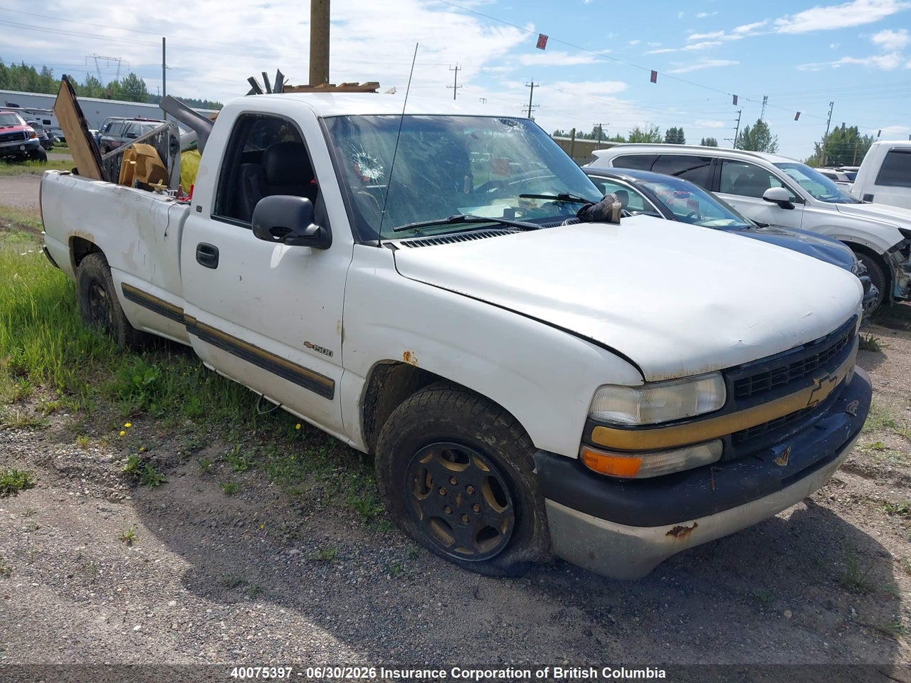 1GCEC14W7YE144886 · 2000 CHEVROLET Silverado C1500