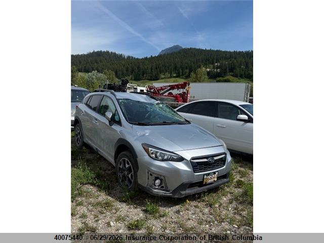 JF2GTABC3JH246242 · 2018 SUBARU CROSSTREK PREMIUM