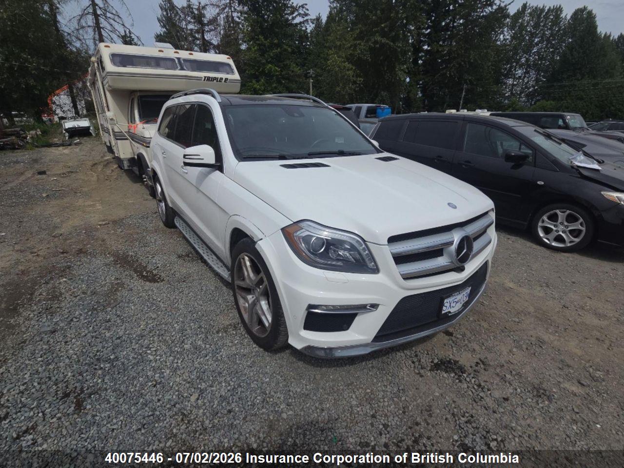 4JGDF2EE4FA581775 · 2015 MERCEDES BENZ GL 350 BLUETEC 4MATIC