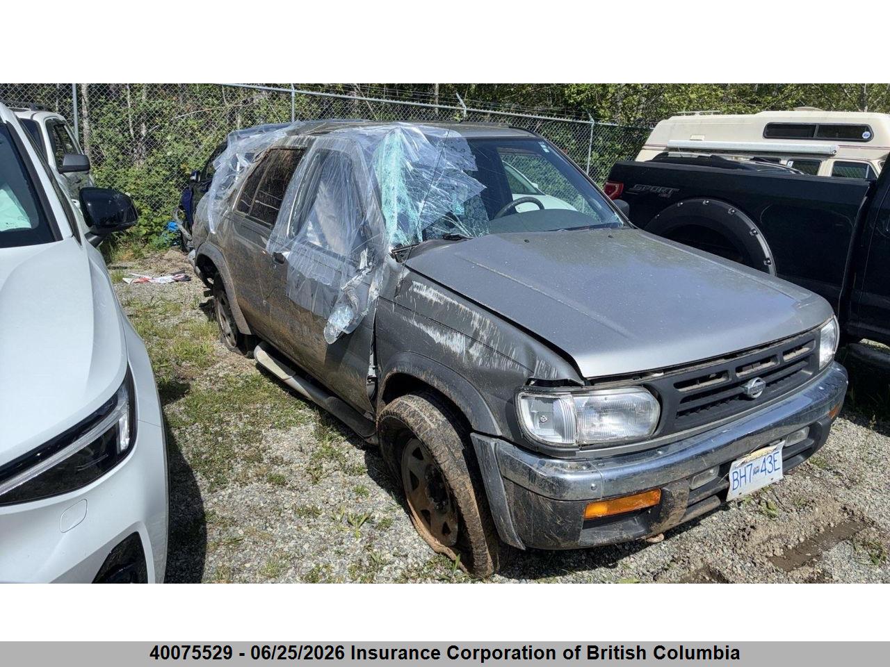 JN8AR05Y3WW259486 · 1998 NISSAN PATHFINDER LE/SE/XE