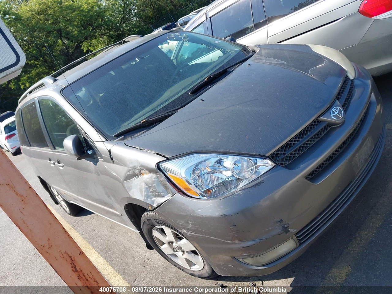 5TDZA23C04S064984 · 2004 TOYOTA SIENNA CE/LE