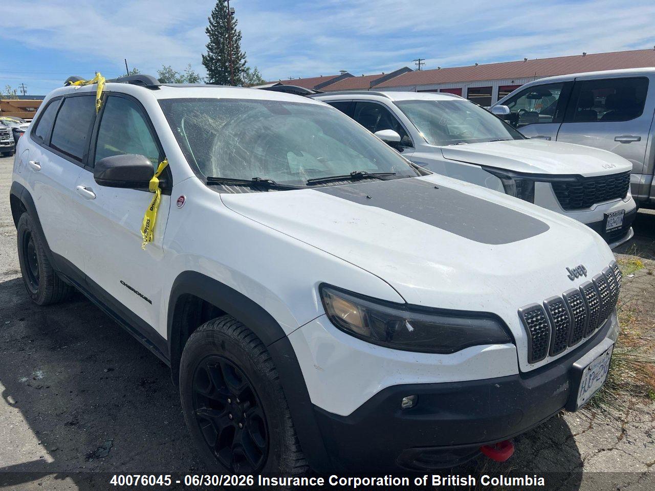1C4PJMBX5KD114942 · 2019 JEEP CHEROKEE TRAILHAWK