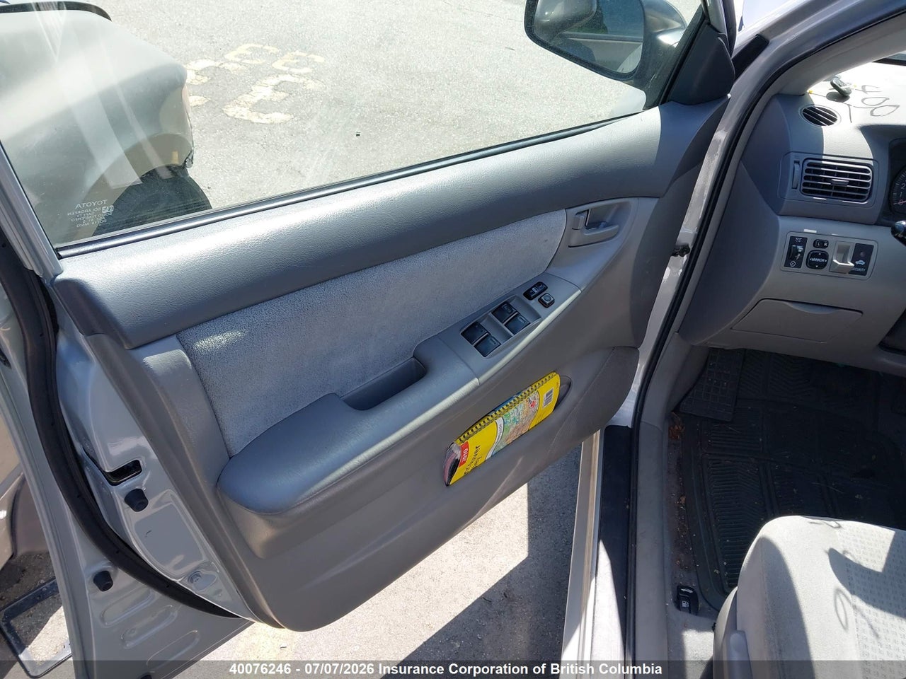 2T1BR32E35C889530 · 2005 TOYOTA COROLLA CE/LE/S · 12/23