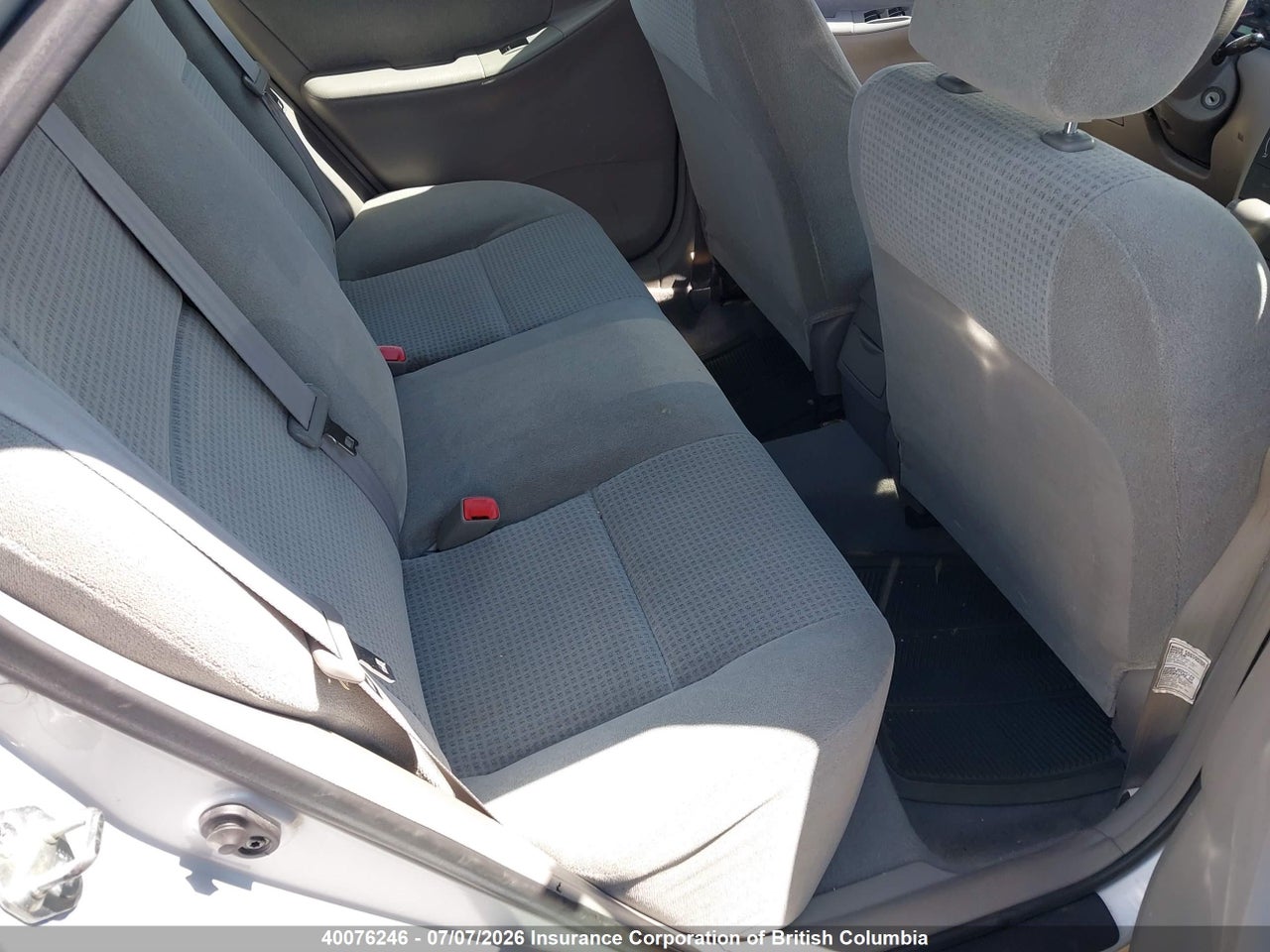 2T1BR32E35C889530 · 2005 TOYOTA COROLLA CE/LE/S · 8/23