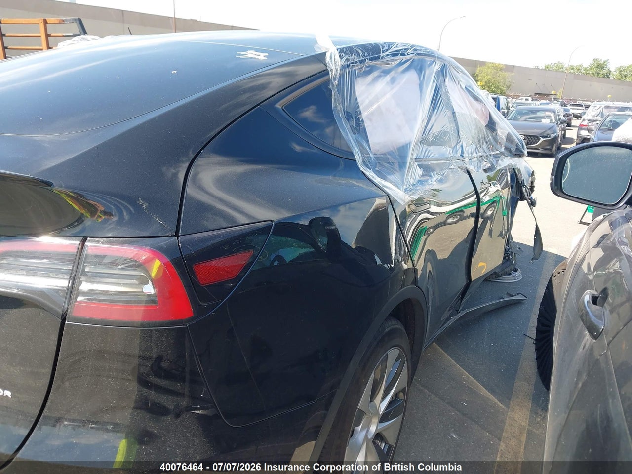7SAYGDEEXRF055647 · 2024 TESLA MODEL Y · 4/23