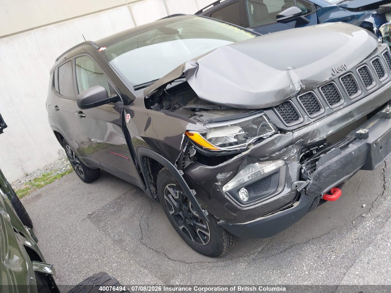 3C4NJDDB7KT790232 · 2019 JEEP COMPASS TRAILHAWK