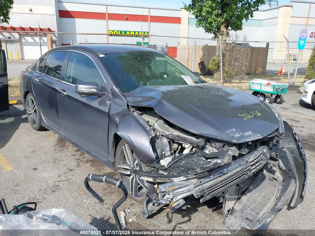 1HGCR2F05HA805652 · 2017 HONDA ACCORD TOURING
