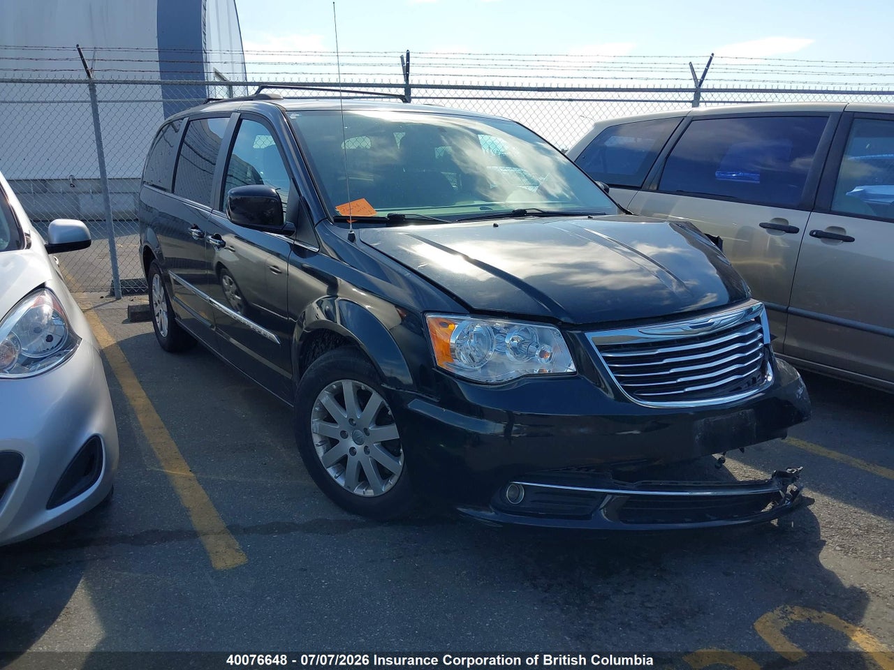 2C4RC1BG8FR714813 · 2015 CHRYSLER TOWN & COUNTRY TOURING