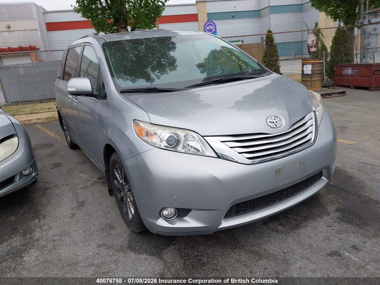 5TDDK3DC1DS056209 · 2013 TOYOTA SIENNA XLE/LIMITED
