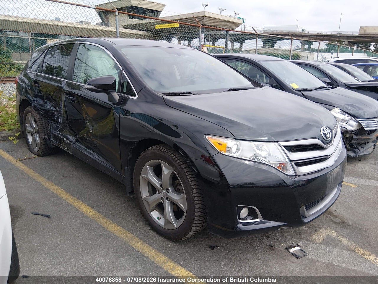 4T3BK3BB2GU121850 · 2016 TOYOTA VENZA XLE