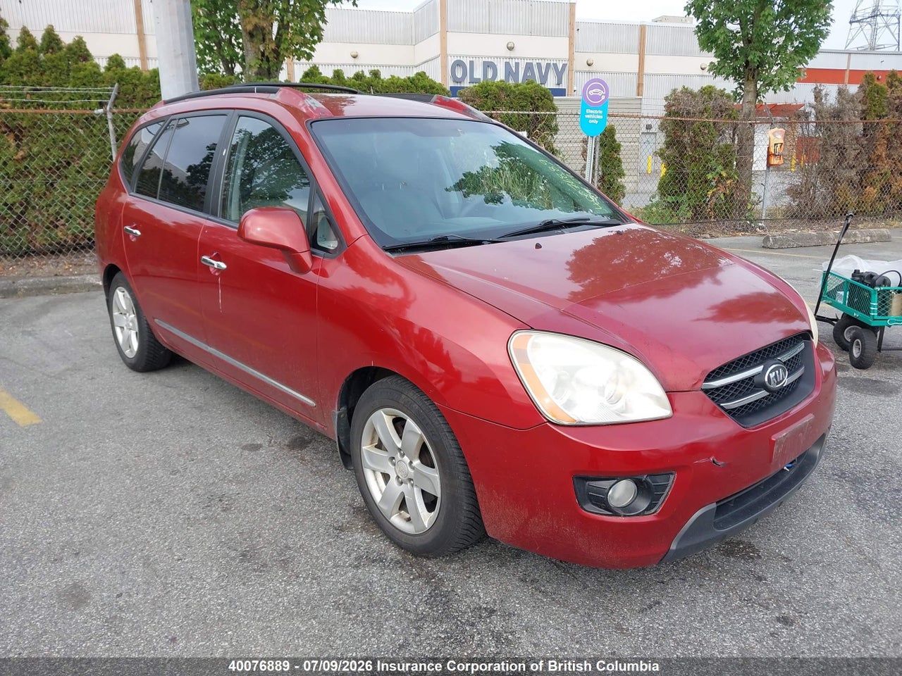 KNAFG525277098068 · 2007 KIA RONDO