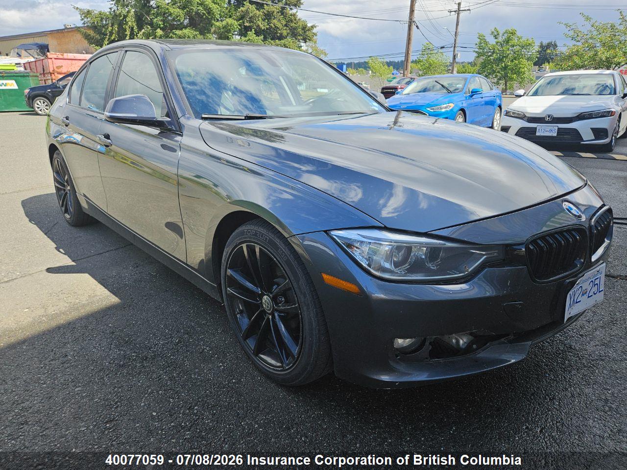 WBA3C3C54EF985420 · 2014 BMW 320I