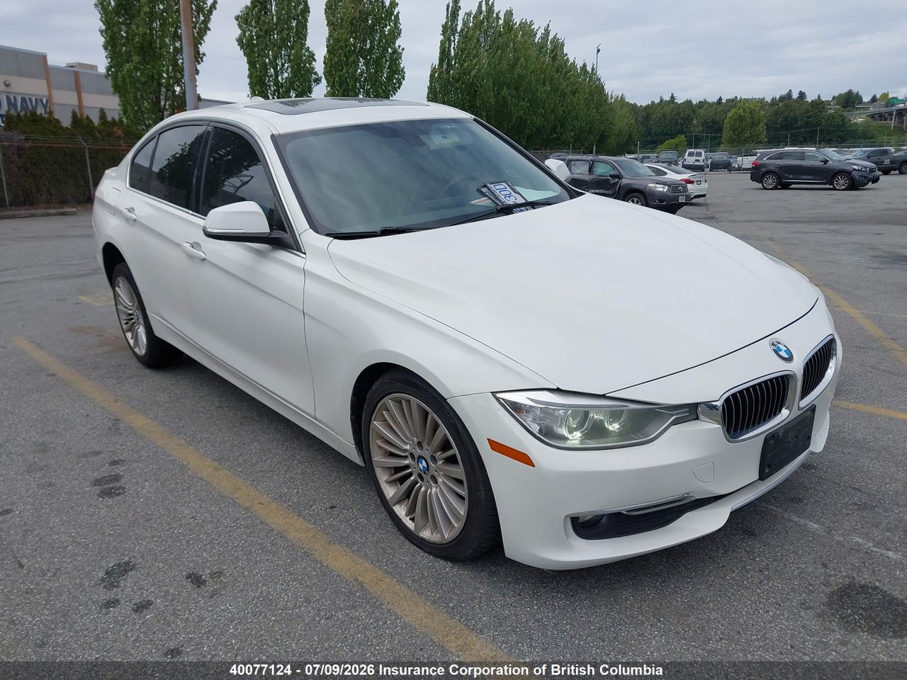 WBA3C3G5XFNS72913 · 2015 BMW 320I
