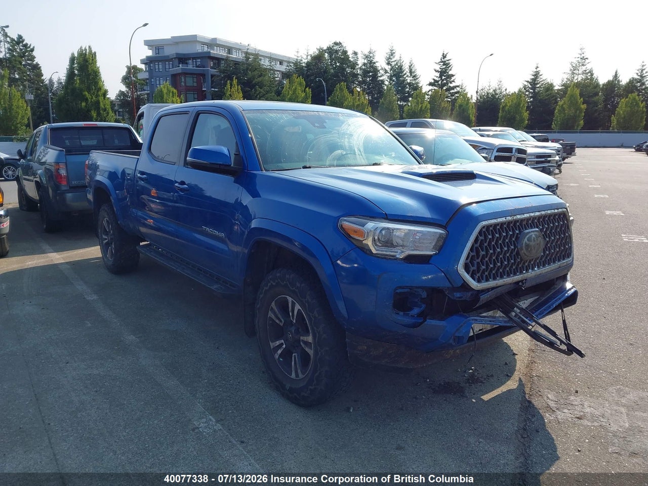 5TFDZ5BN9JX038039 · 2018 TOYOTA TACOMA DBL CAB/SR5/TRD SPORT/OR