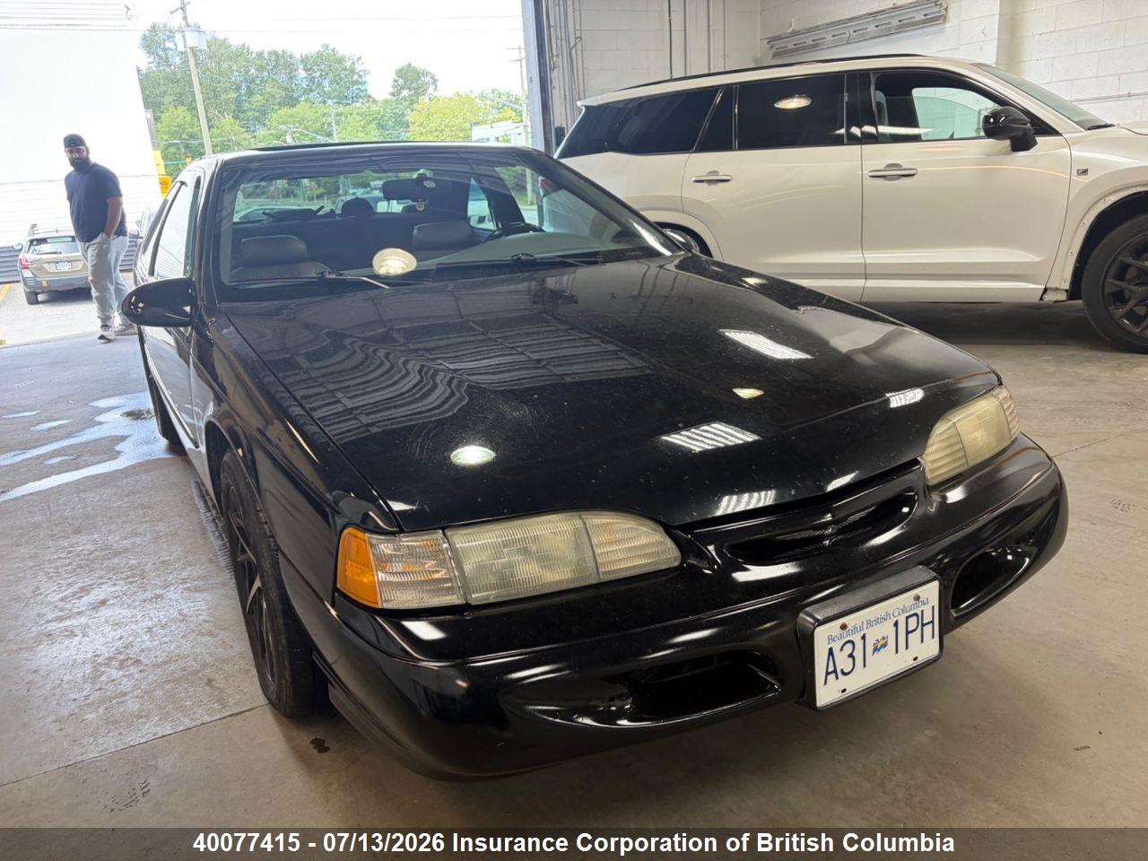 1FALP62W5RH144046 · 1994 FORD THUNDERBIRD LX