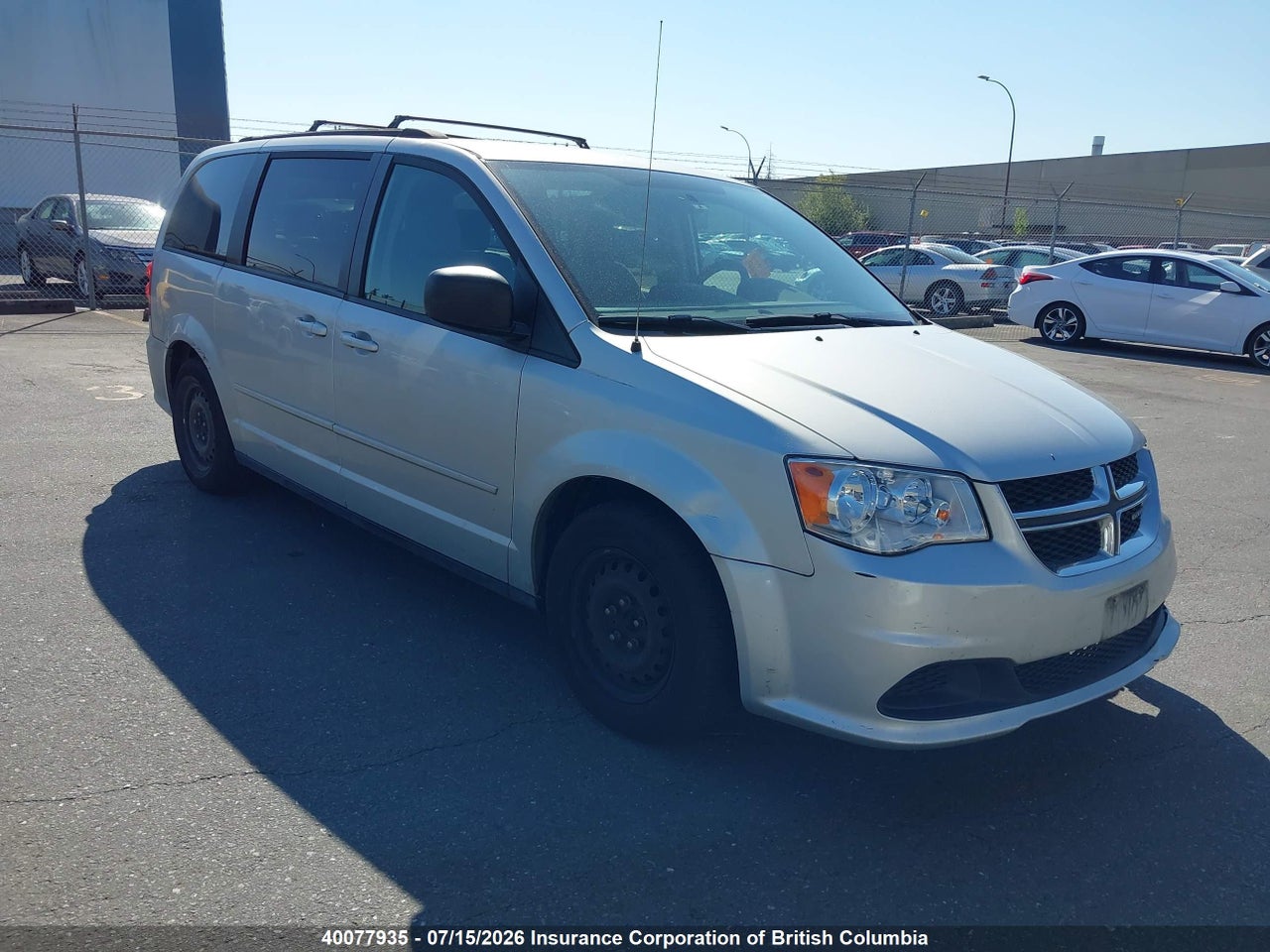 2D4RN4DG2BR605978 · 2011 DODGE GRAND CARAVAN SE/SXT
