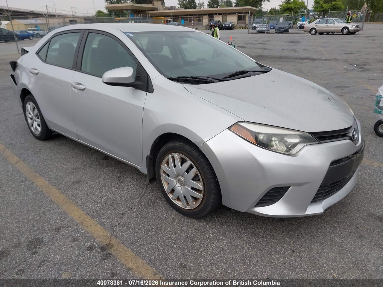 2T1BURHE4FC422403 · 2015 TOYOTA COROLLA L/LE/LE PLS/PRM/S/S PLS
