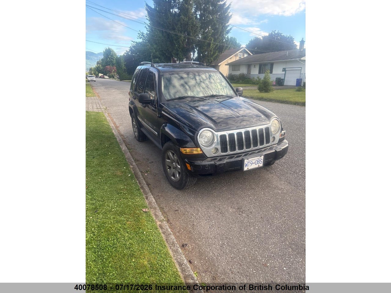 1J4GL58KX6W251858 · 2006 JEEP LIBERTY LIMITED