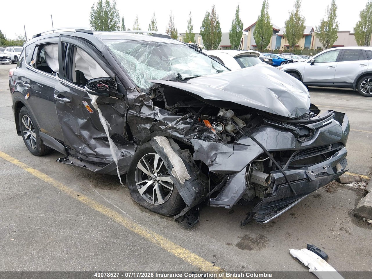 2T3RFREV7JW845388 · 2018 TOYOTA RAV4 ADVENTURE/XLE
