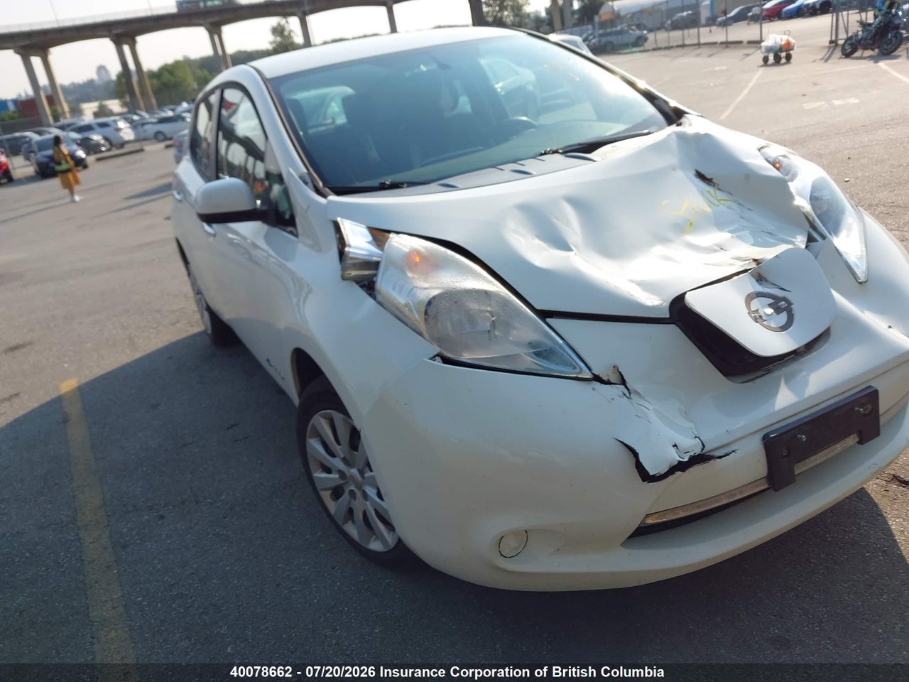 1N4BZ0CPXHC305402 · 2017 NISSAN LEAF