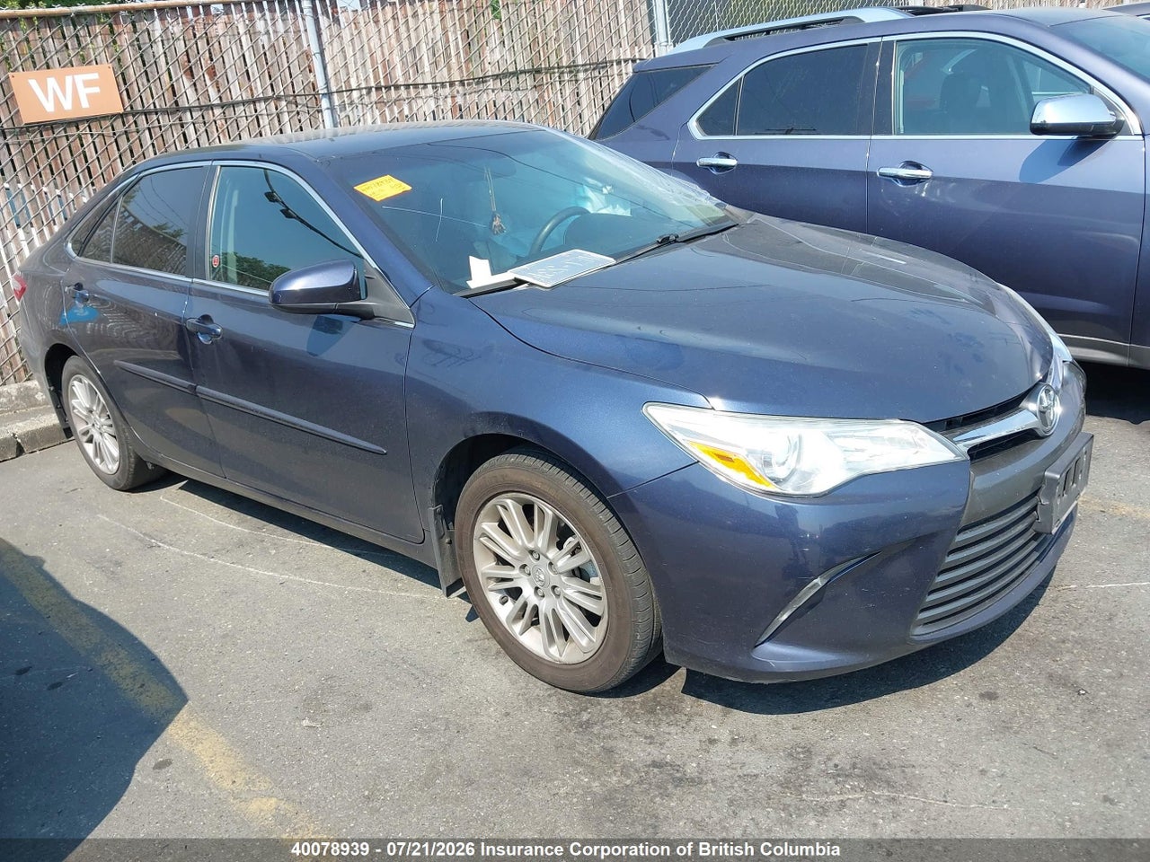 4T1BF1FK4FU926534 · 2015 TOYOTA CAMRY LE/XLE/SE/XSE