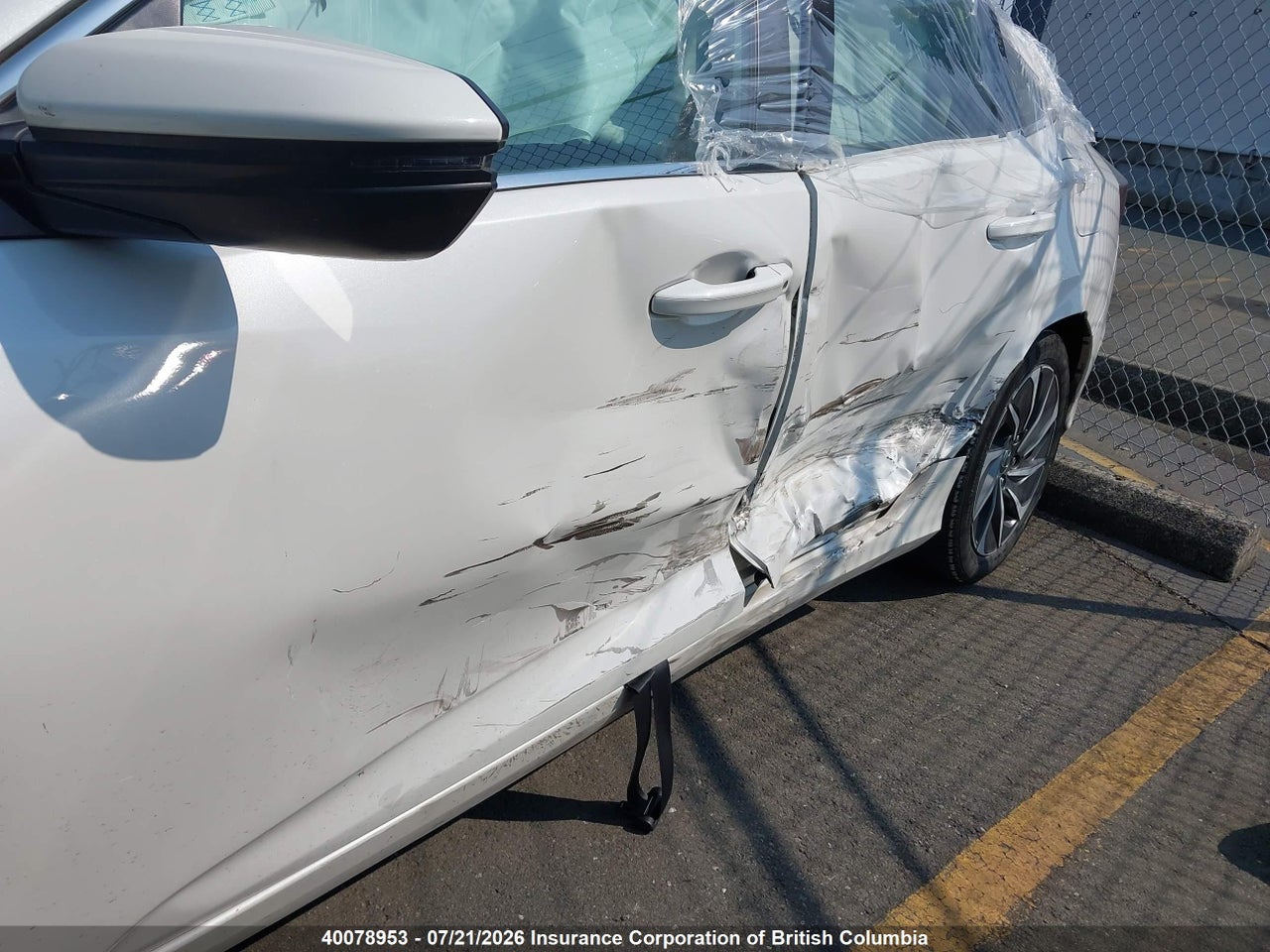 19XZE4F53KE400745 · 2019 HONDA INSIGHT EX · 6/21