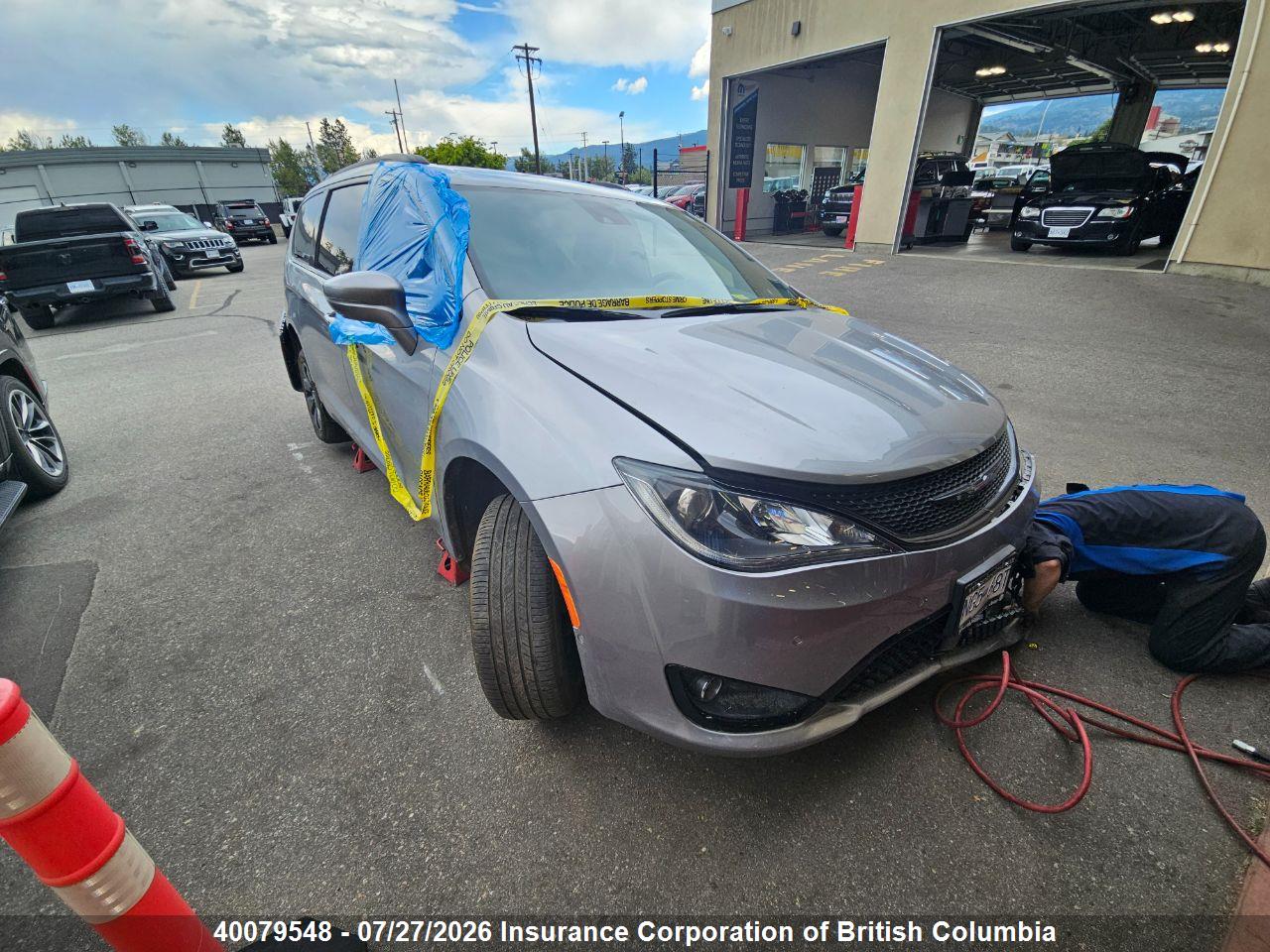 2C4RC1N7XLR267232 · 2020 CHRYSLER PACIFICA HYBRID LIMITED