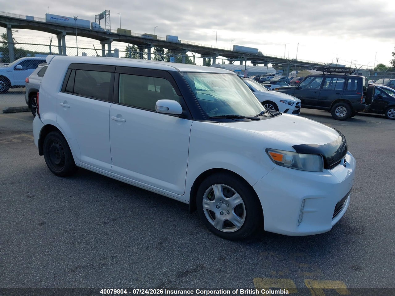 JTLZE4FE8EJ055692 · 2014 SCION XB