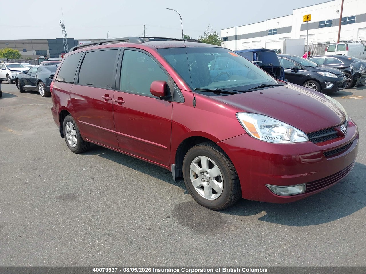 5TDZA23CX4S077628 · 2004 TOYOTA SIENNA CE/LE