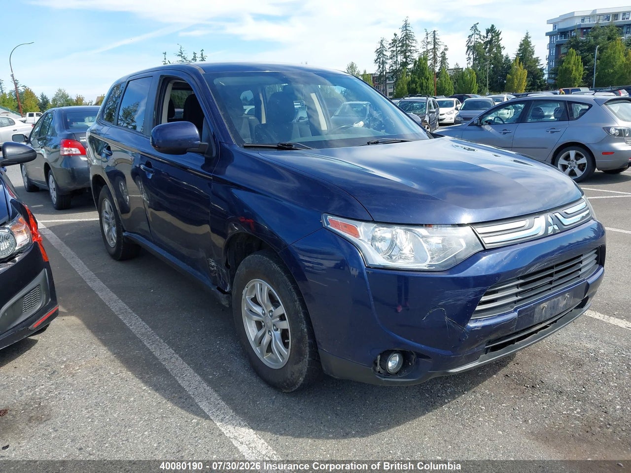 JA4AZ2A35EZ605403 · 2014 MITSUBISHI OUTLANDER ES
