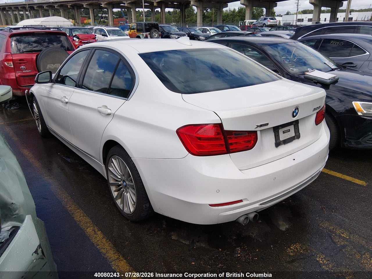WBA3B3C55DF534367 · 2013 BMW 328 XI · 3/21
