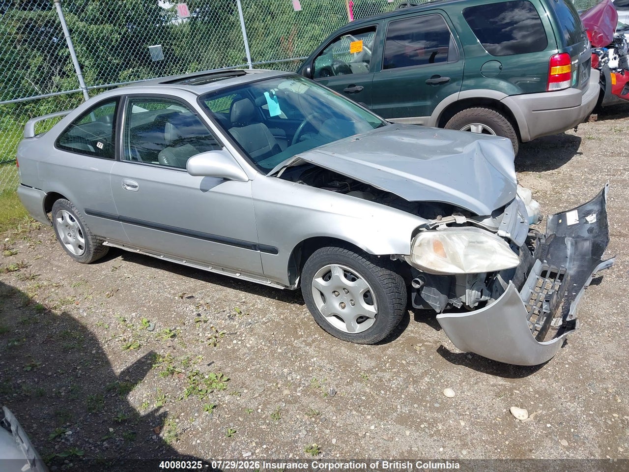 1HGEJ8270XL808743 · 1999 HONDA CIVIC SI