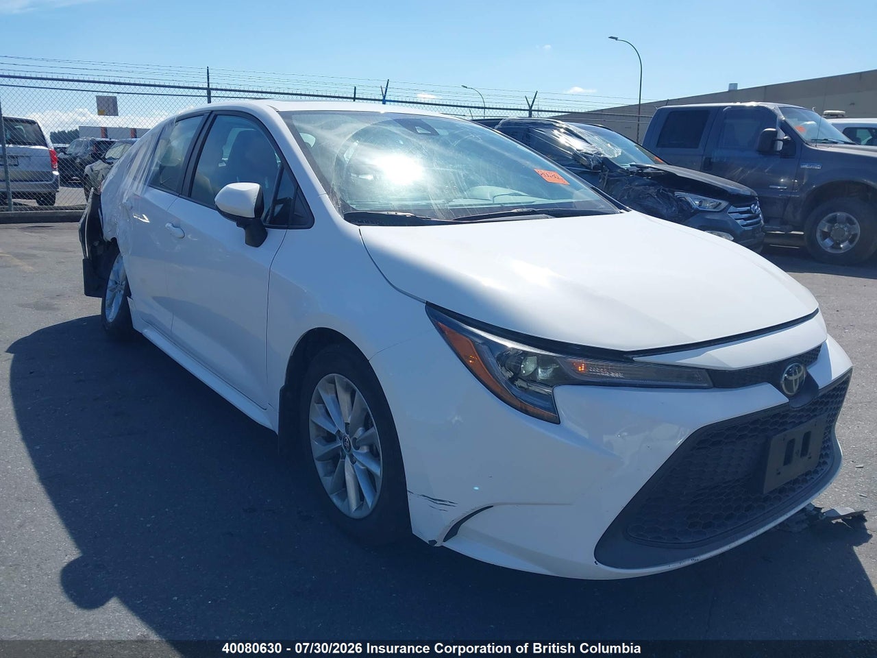 5YFBPMBE9NP354326 · 2022 TOYOTA COROLLA LE/XLE