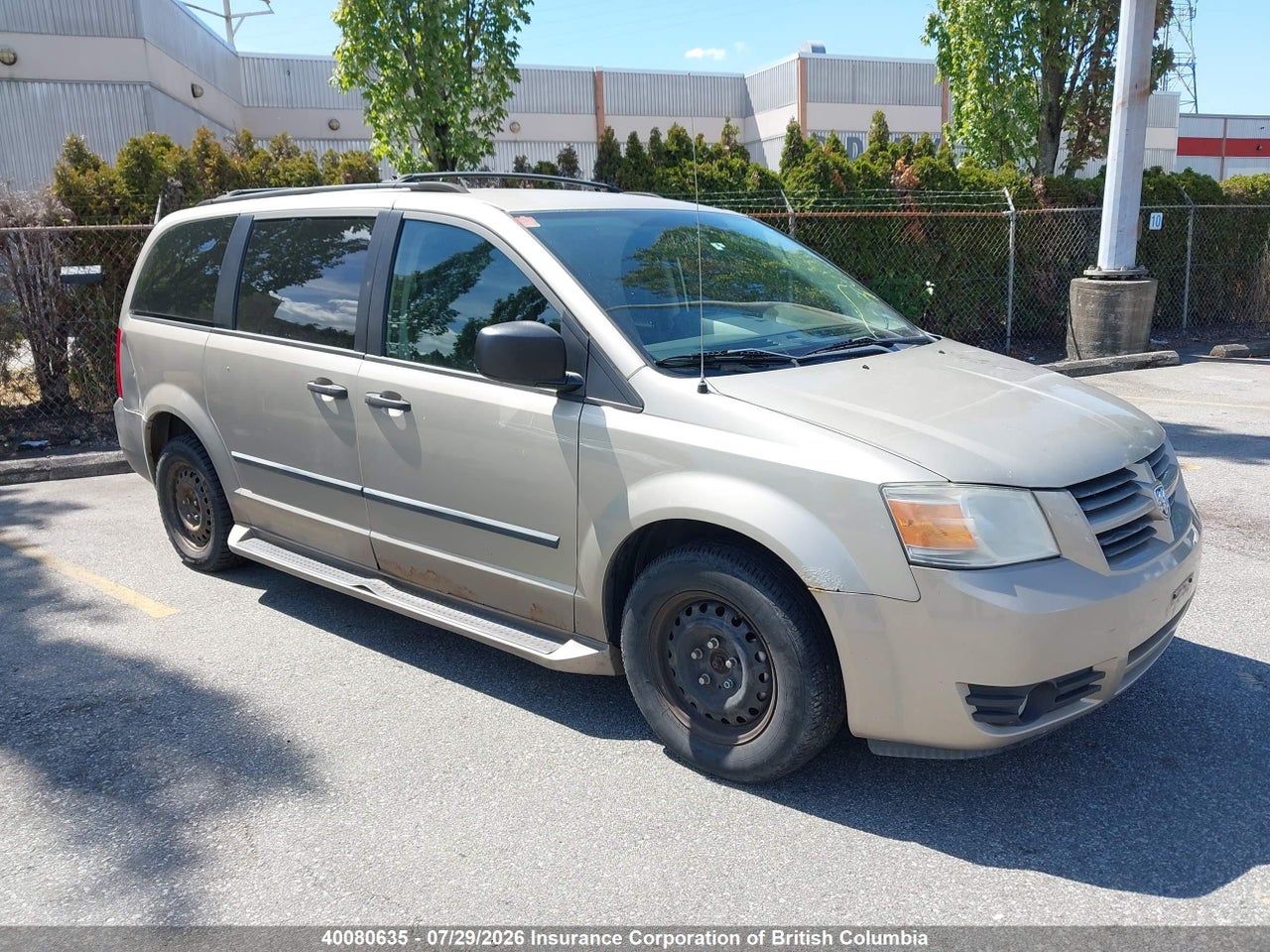 1D8HN44H98B185680 · 2008 DODGE GRAND CARAVAN SE