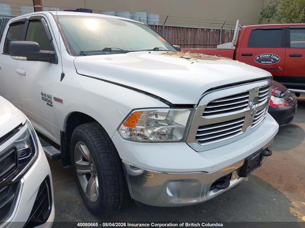 1C6RR7LM0KS706565 · 2019 RAM 1500 CLASSIC SLT