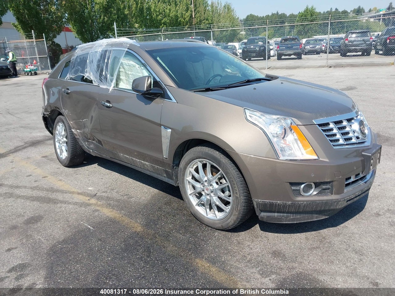3GYFNGE3XFS534660 · 2015 CADILLAC SRX