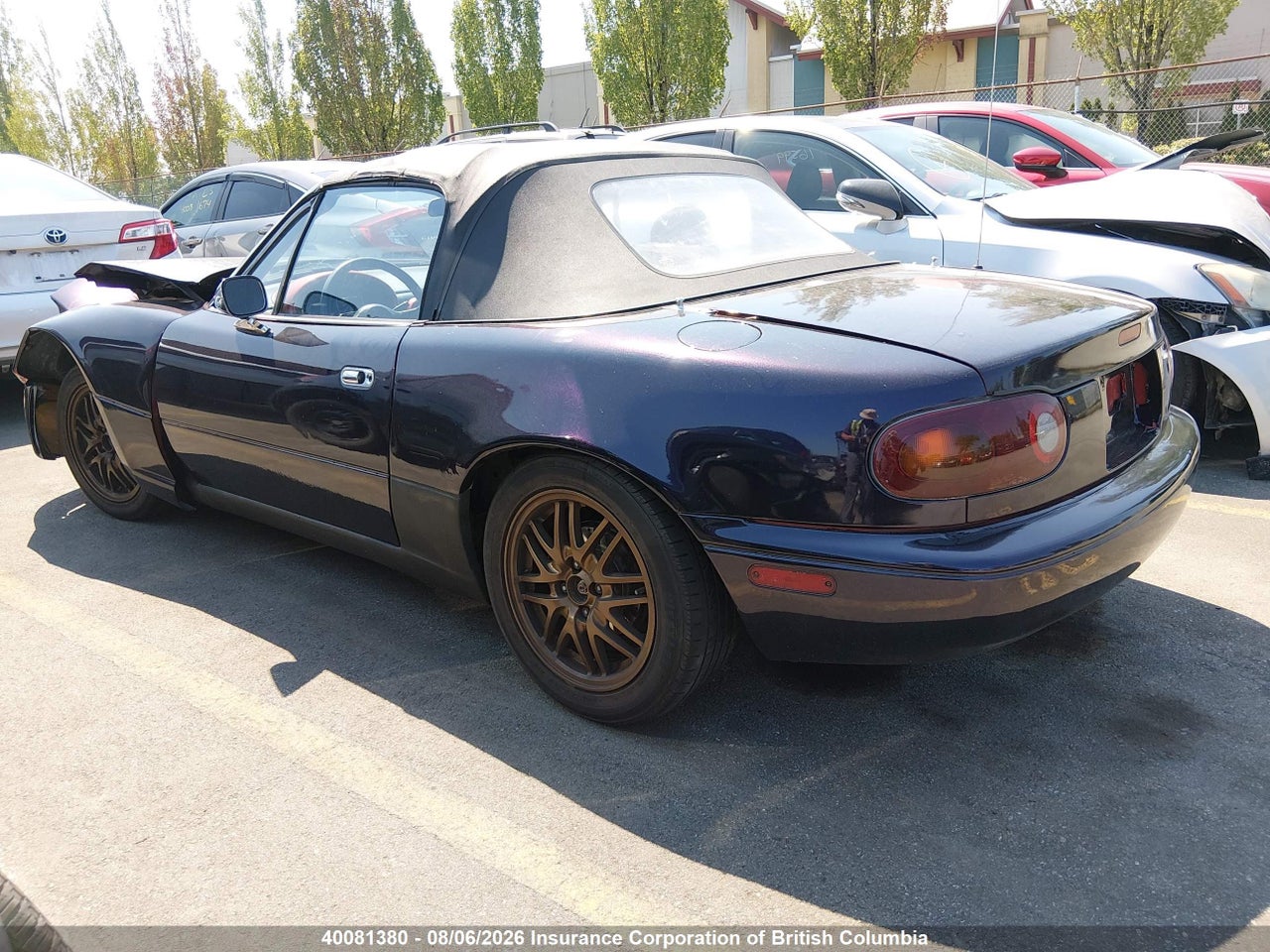 JM1NA3520L0105740 · 1990 MAZDA MX-5 MIATA · 3/23