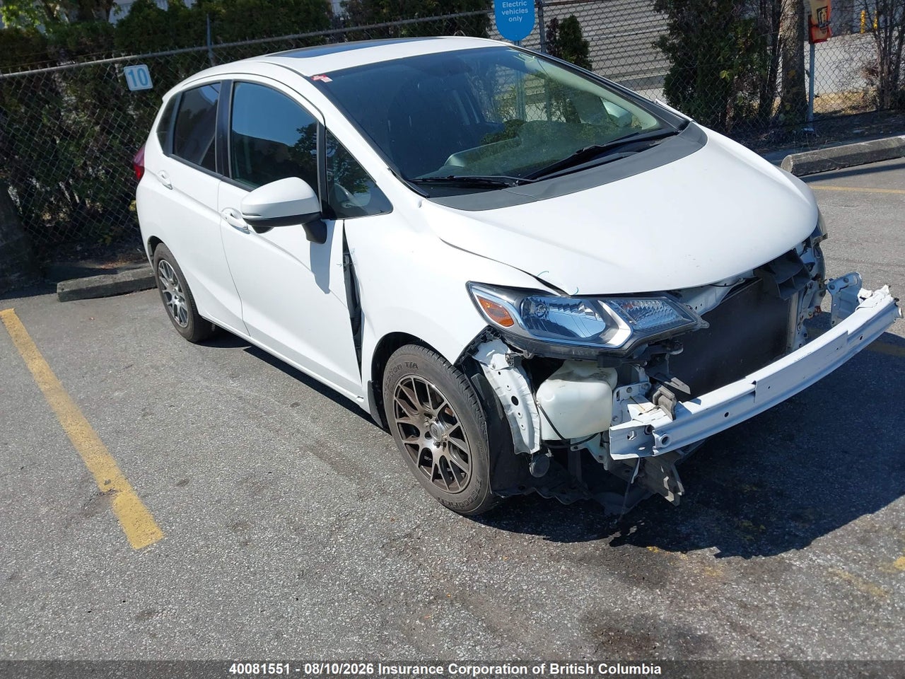 3HGGK5H88GM105877 · 2016 HONDA FIT