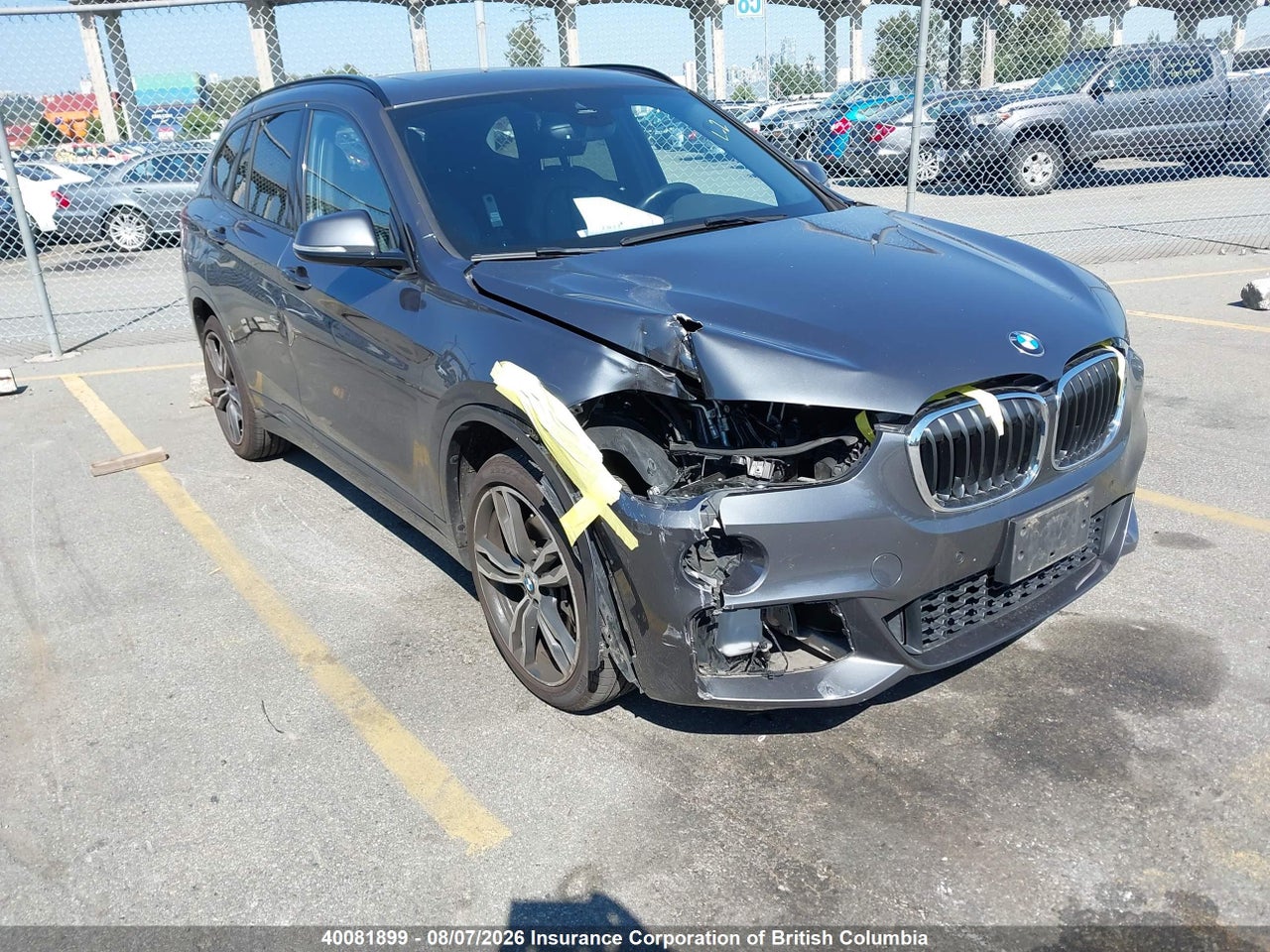 WBXHT3C57K5L39043 · 2019 BMW X1