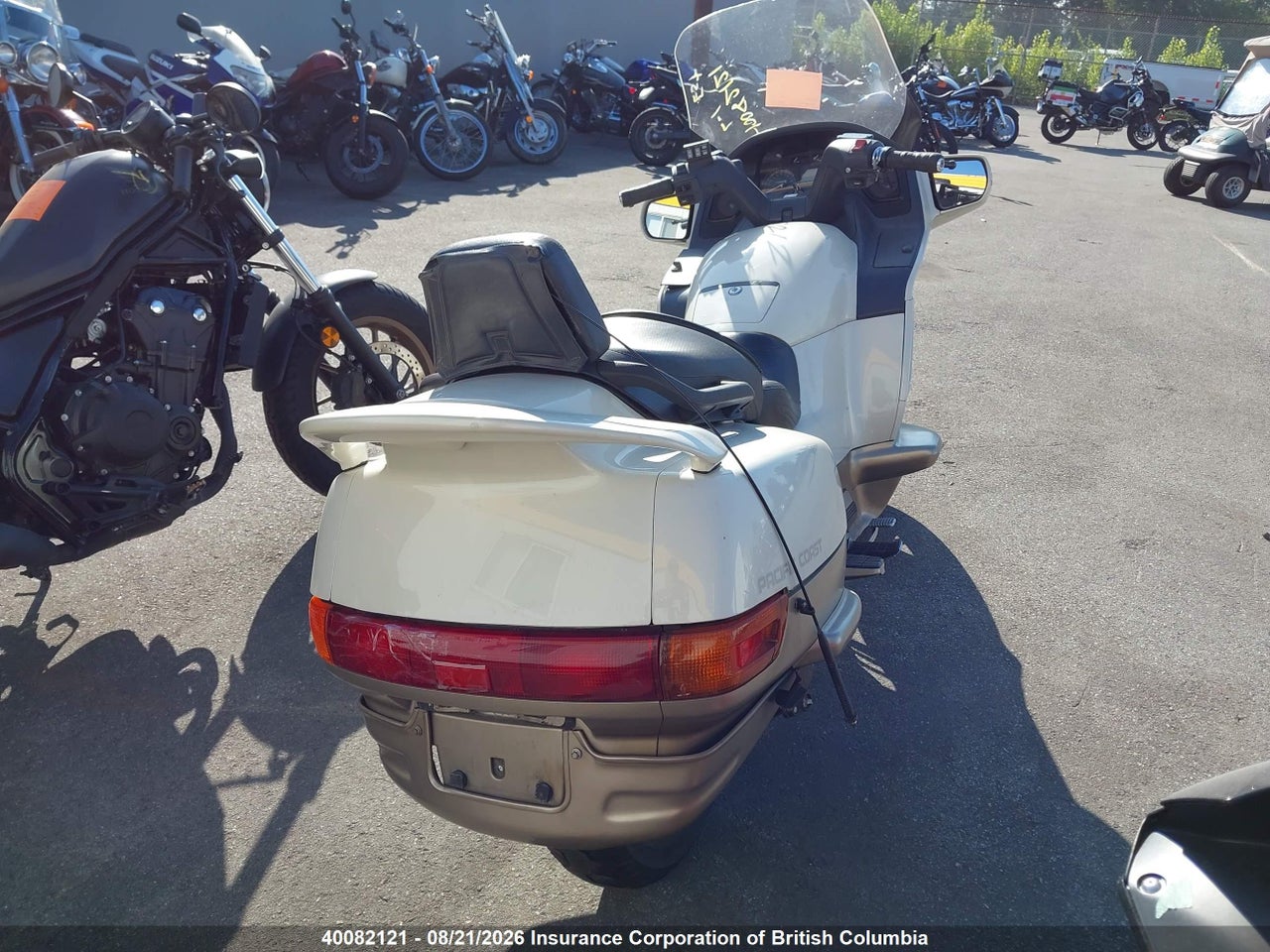 JH2RC3400KM000674 · 1989 HONDA PC800 · 4/21