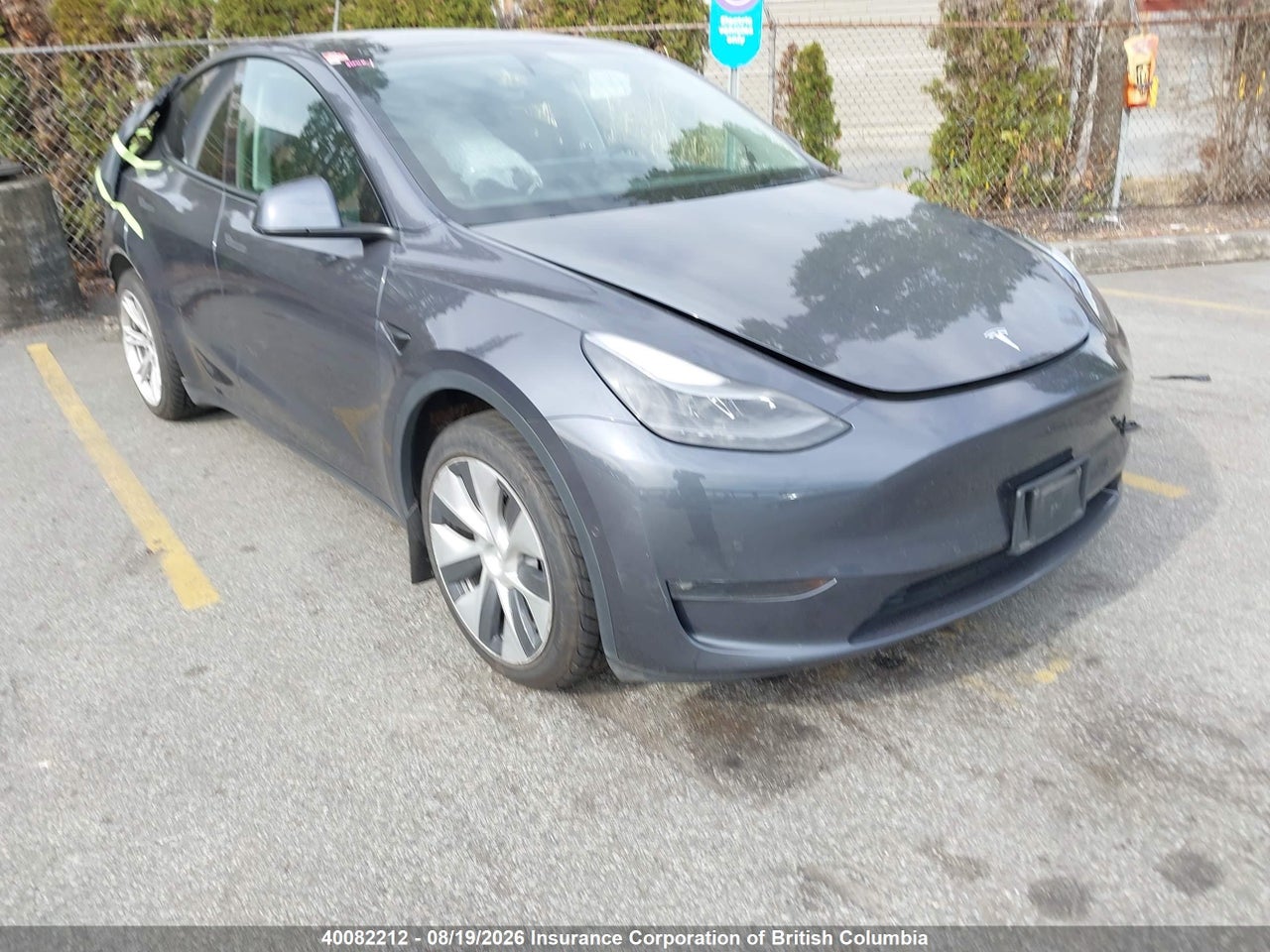 7SAYGAEE5NF543929 · 2022 TESLA MODEL Y