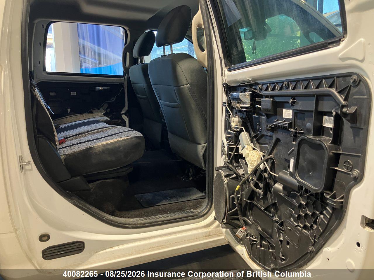 1C6RR7LT1HS769979 · 2017 RAM 1500 SLT · 9/24