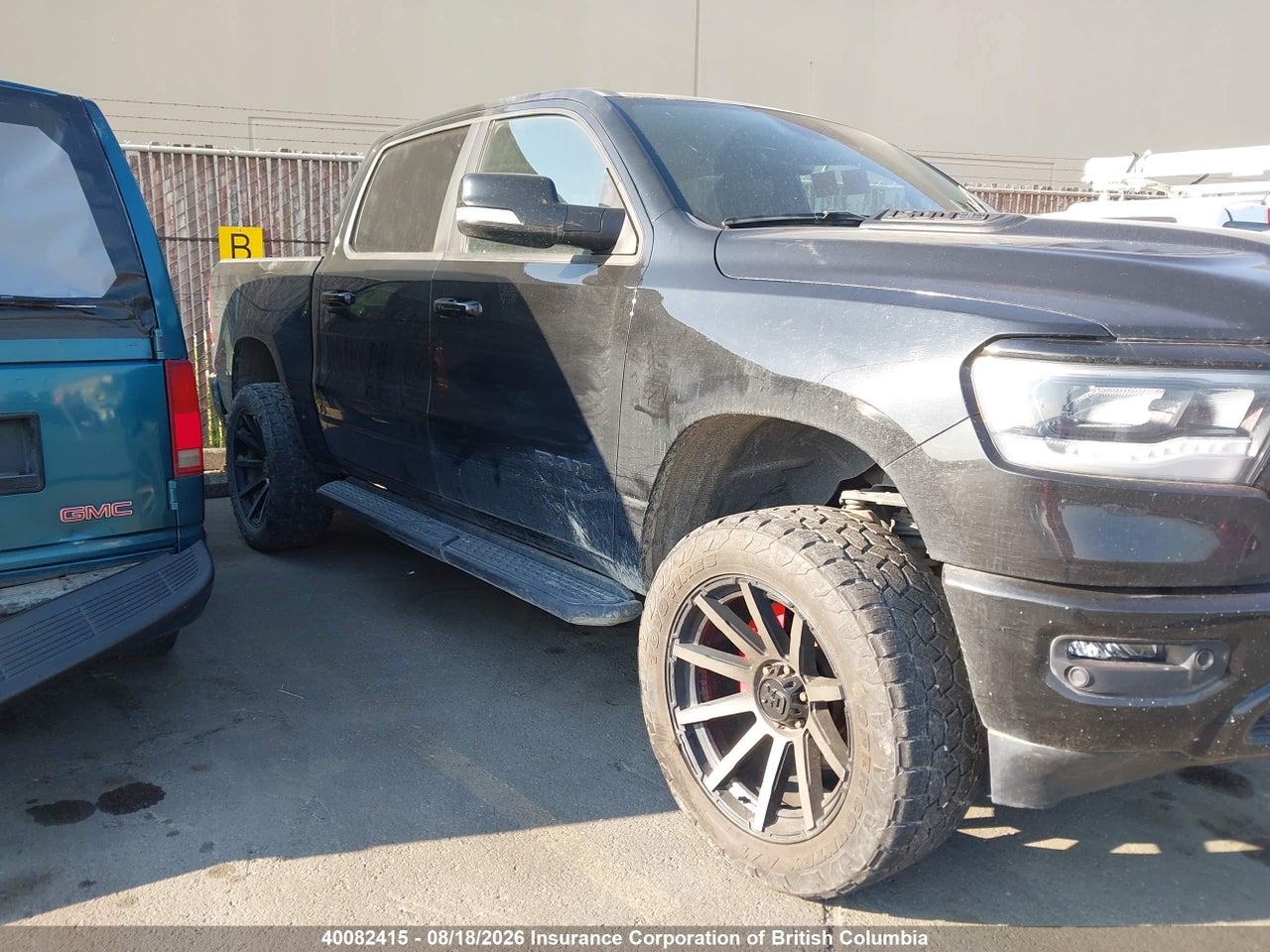 1C6SRFVT7NN306442 · 2022 RAM 1500 SPORT