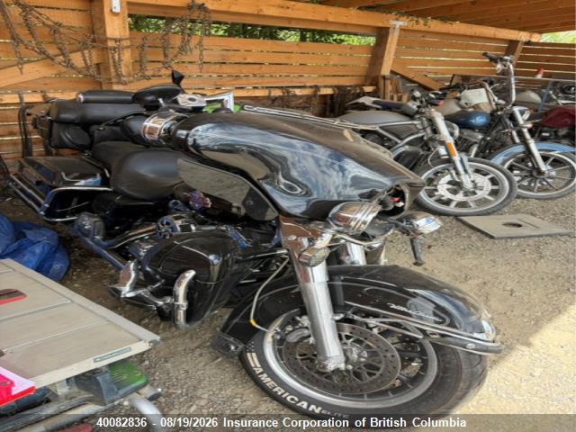 5HD1FCW156Y610630 · 2006 HARLEY DAVIDSON FLHTCUI